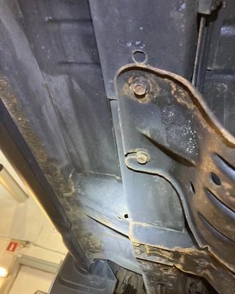 Jeep Grand Cherokee cena 36900 przebieg: 174939, rok produkcji 2000 z Luboń małe 781